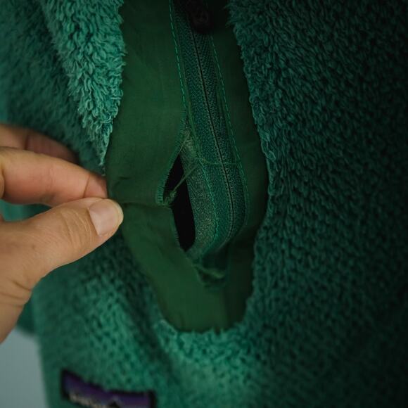 Patagonia Size Medium M Green R2 Regulator Fleece Zip Long Sleeve Knit Jacket - Picture 3 of 10